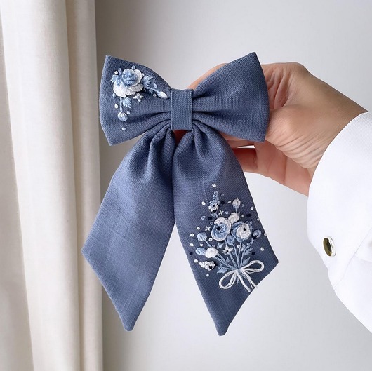 spinki i klamry do włosów HAFTOWANA Spinka do włosów kokarda niebieska