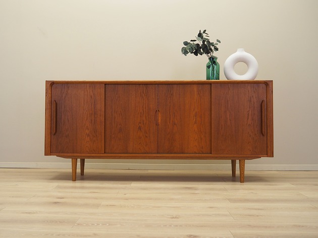 komody i szafki Sideboard dębowy, duński design, lata 60, produkcja: Dania