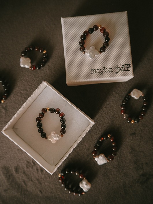 pierścionki elastyczne Pierścionek elastyczny z koniczyną