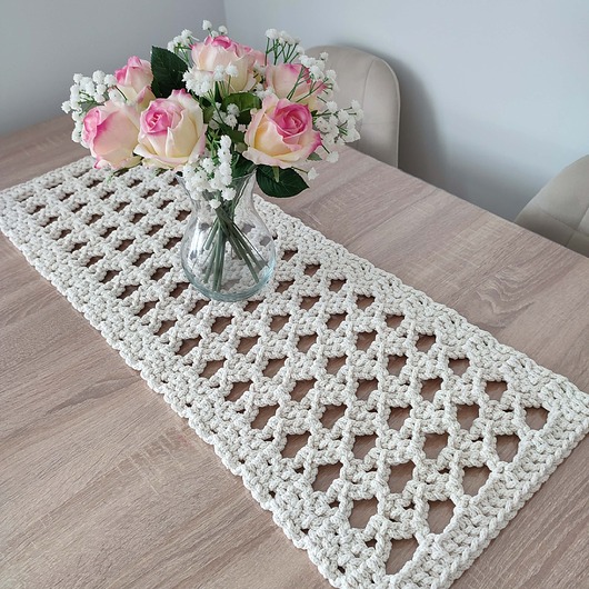 obrusy i serwetki Bieżnik prostokątny ze sznurka szydełkowy 32cmx88cm