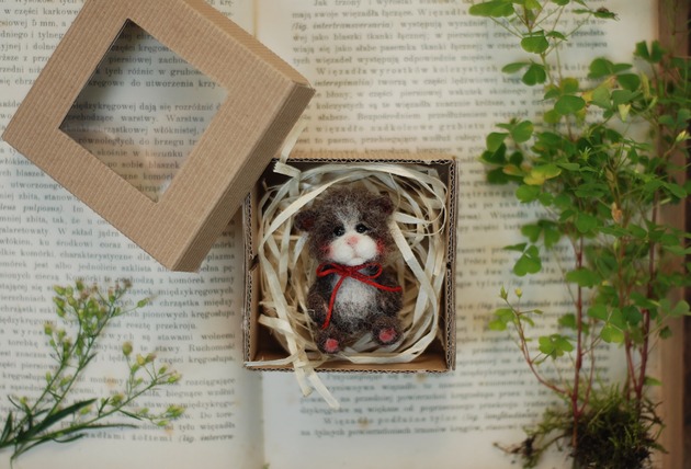 Miś Miniaturka- Ciemny Beżowy BoboLobo Handicraft