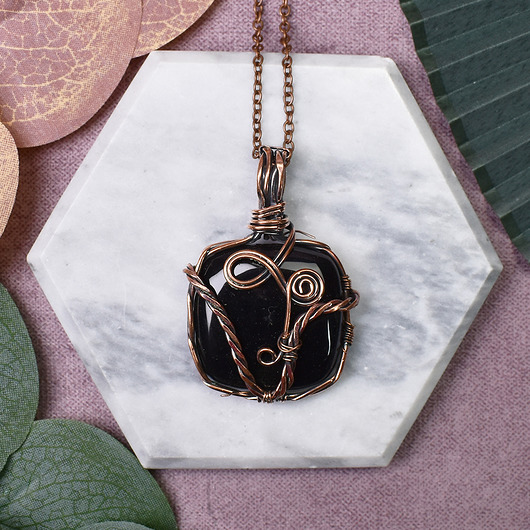 wisiory Miedziany wisiorek wire wrapping z czarnym onyksem #415