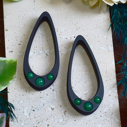 biżuteria różna Tunele do uszu 25-100mm / wydłużone łezki z kamieniami / zielony jadeit