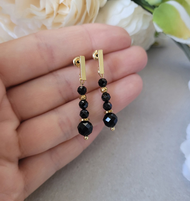 kolczyki z kamieniami Kolczyki na sztyftach z Turmalinem