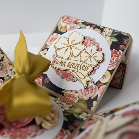 kartki scrapbooking Pamiątka ślubu, exploding box, kartka
