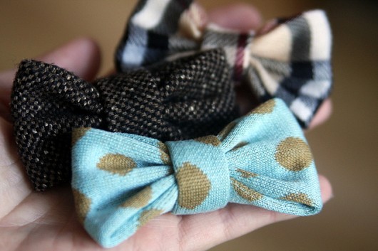 Trzy kokardki made by agah