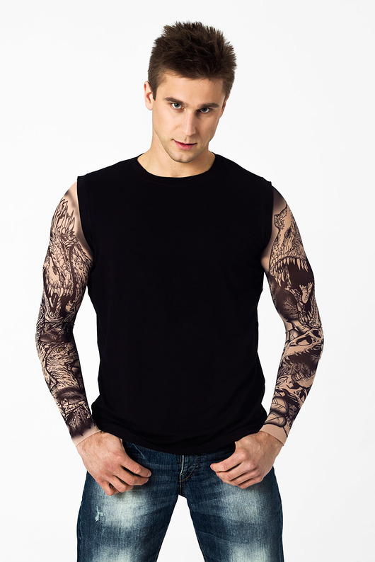Czarny tank top męski z tatuażami Jurrasic World dirrtytown clothing