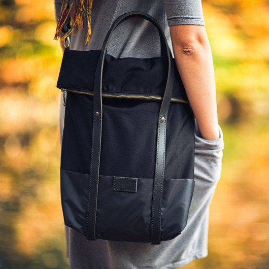torba Wolf Black Moose Design