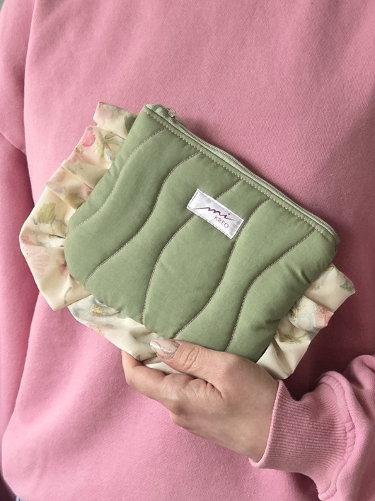 kosmetyczki Kosmetyczka falbanka kwiatowa