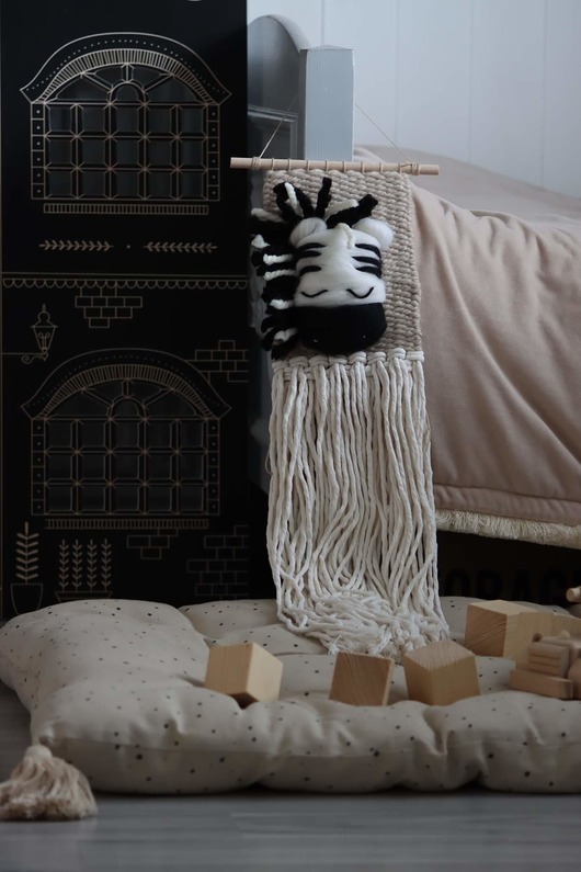 pokój dziecka - różne Makrama dziecięca zebra