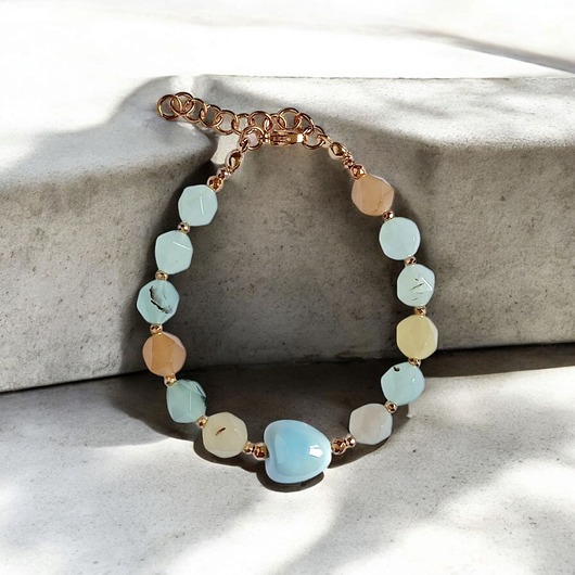 bransoletki z kamieni naturalnych Bransoletka : SPRING collection: JADEIT i ceramiczne serduszko III