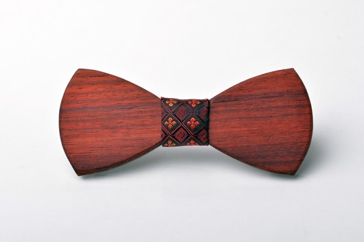 Muszka Jon | padouk WeAreWooded