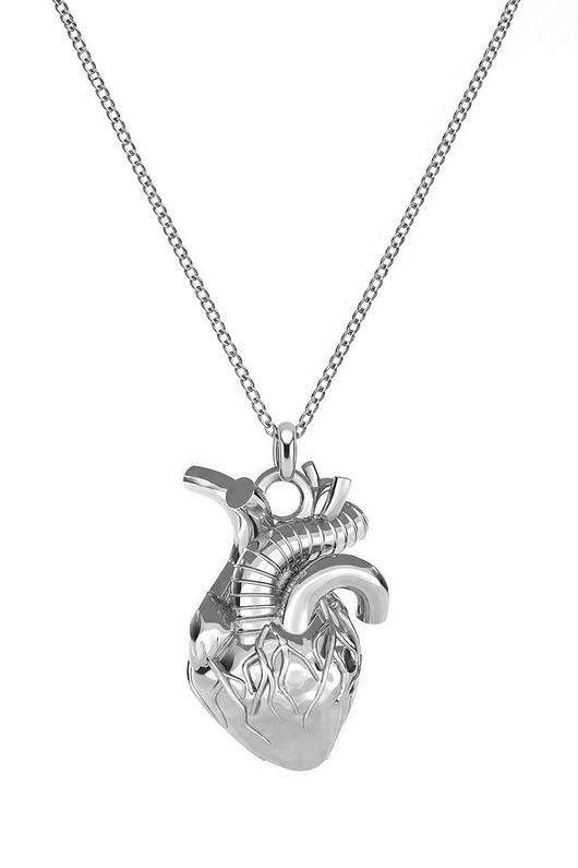 srebrne naszyjniki Naszyjnik LUDZKIE SERCE- srebro
