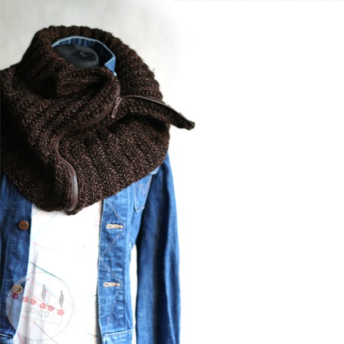 ::: HELLO BROWN! ::: uniqo