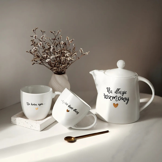 kubki Zestaw biały porcelanowy dzbanek 1 litr i 2 kubki porcelanowe 300 ml - motyw 