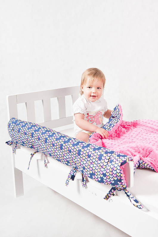 Ochraniacz do łóżka IKEA - f. serduszka Minky and Cotton