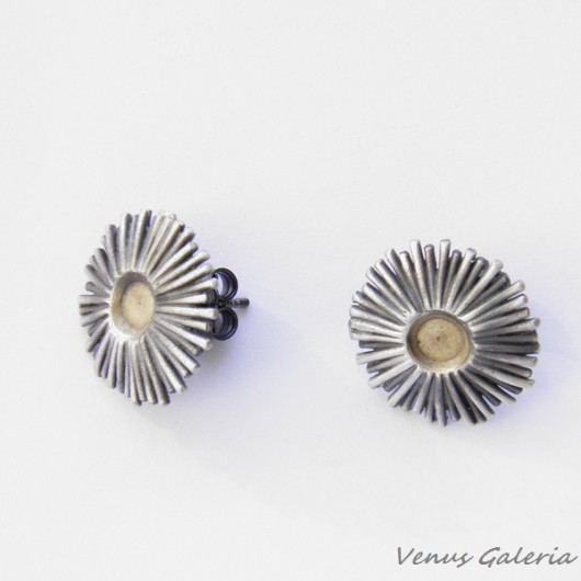 Kolczyki - Cynia szara sztyft VENUS GALERIA