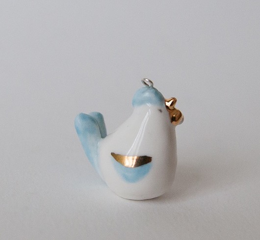 Kurka, Porcelanowy wisiorek Pangzi Ceramics