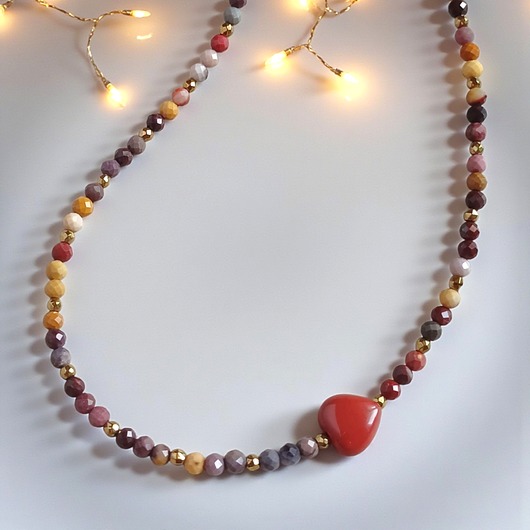 chokery Choker z serduszkiem : mokait, jaspis królewski