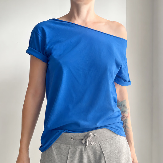 t-shirt damskie Chabrowo niebieski oversize bez nadruku