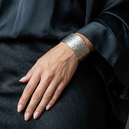 bransoletki - inne Szeroka bransoleta stalowa