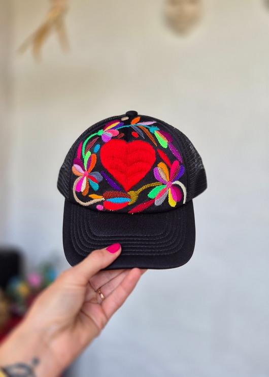 czapki damskie Czapka za daszkiem Otomi ręczny hafty z Meksyku