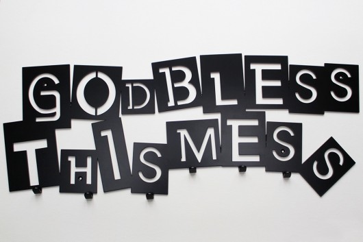 Wieszak HANGIT ''God bless this mess'' HANGIT