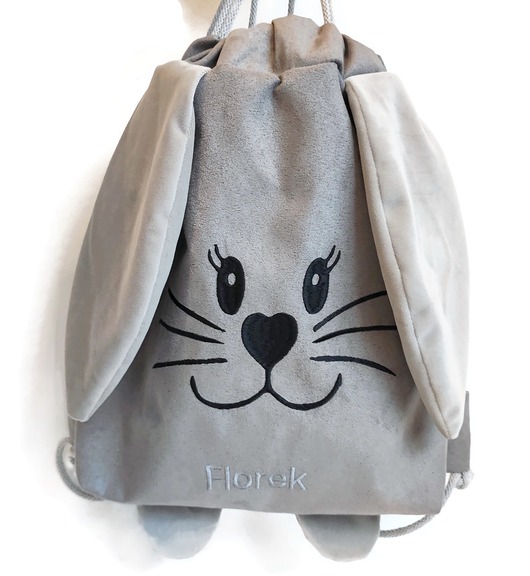torebki, worki i plecaki dziecięce Worek szary dla przedszkolaka z imieniem zajączek uszy