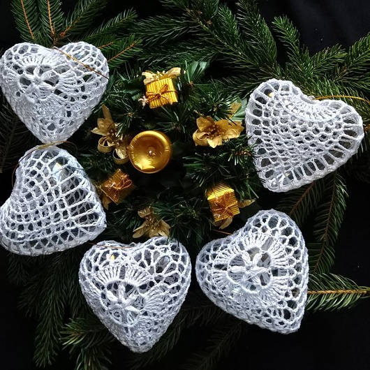 ozdoby choinkowe Bombki szydełkowe  serca   zestaw 6