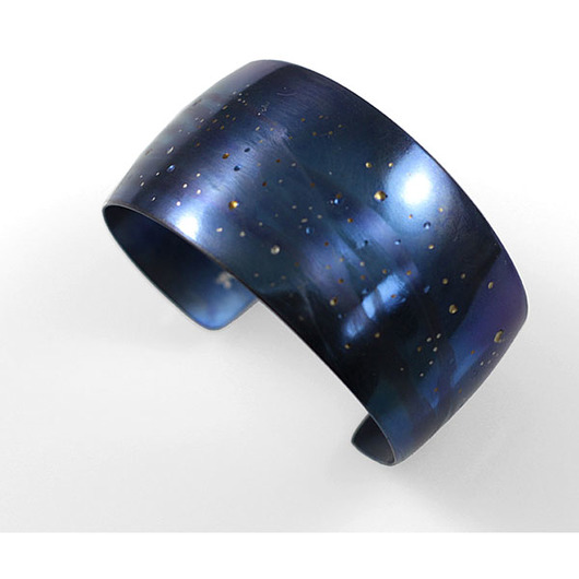 bransoletki - inne Tytanowa bransoletka