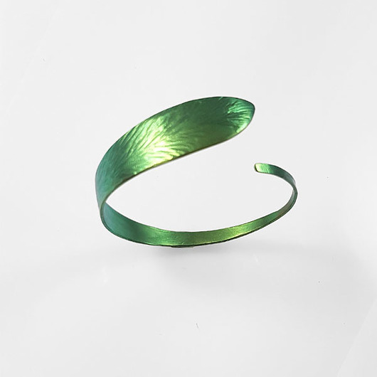 bransoletki - inne Tytanowa bransoletka