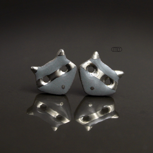 kolczyki ceramiczne Srebrzyste Szopy/stal chirurgiczna