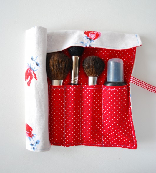 Kosmetyczka na pędzle do makijażu, brush-roll JOBUKO