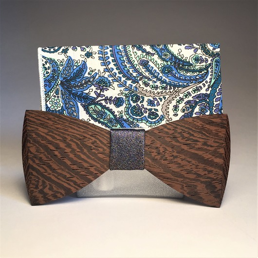 Drewniana muszka z poszetką MULTI BLUE MARACHIC