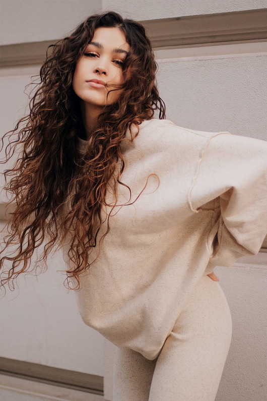 bluza bez kaptura damska So favourite sweatshirt beige konopia