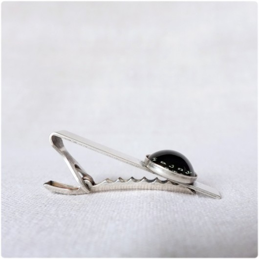 spinka black kameLeonia
