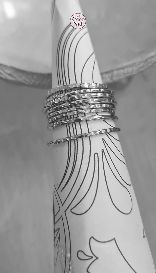 obrączki 8 obrączek TIDE srebro, fakturowane