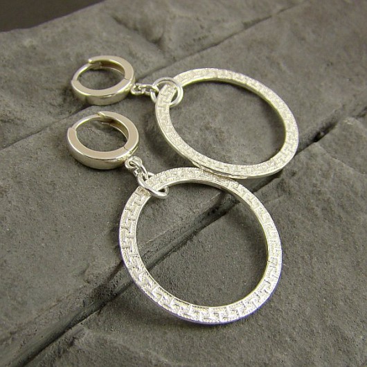 Silver Circles RayOfArt