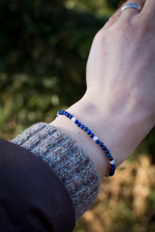 bransoletki z kamieni naturalnych Bransoletka lapis lazuli i kamień księżycowy