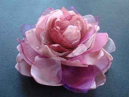 TOXIC FLOWER SundayRose