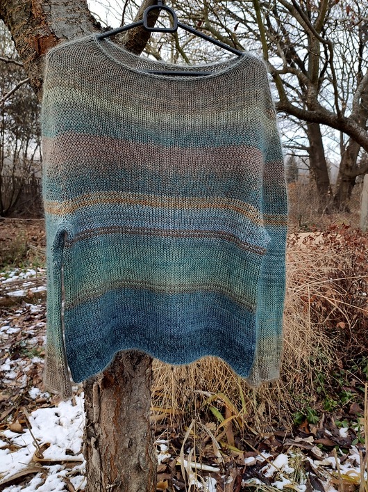swetry damskie  Miejski 4/ sweter