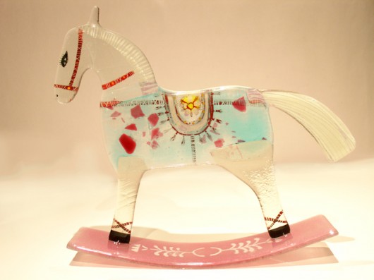 konik na biegunach BŁĘKITEK Borowska Glass Design