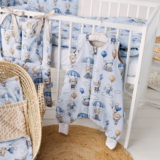 śpiwory i rożki niemowlęce Śpiworek Ze Skarpetkami Ocieplany 2.5 TOG Bawełna AVIA od BabyU