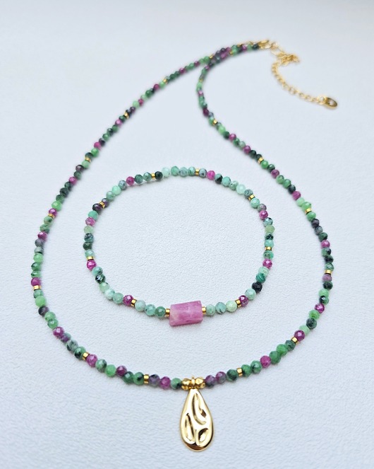 komplet biżuterii Delikatny Komplet Rubin W Zieleni