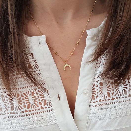 delikatny łańcuszek z księżycem LEI handmade 