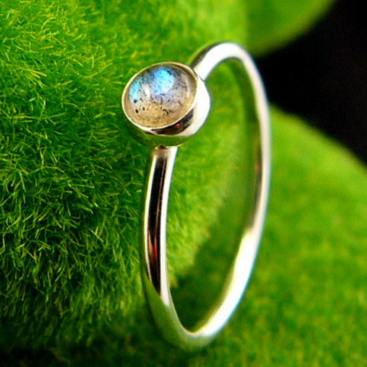 Pierścionki srebrne Pierścień Drobinek - Labradoryt Srebro