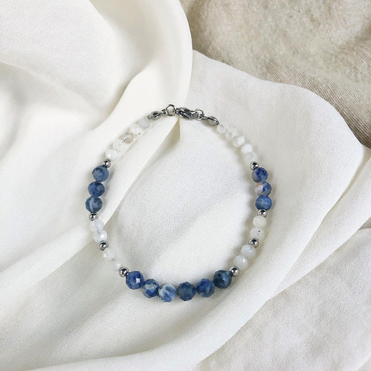 bransoletki z kamieni naturalnych Bransoletka Ice Island Sodalit