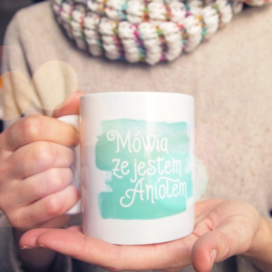 Mówią że jestem Aniołem zielony kubek ONE MUG A DAY