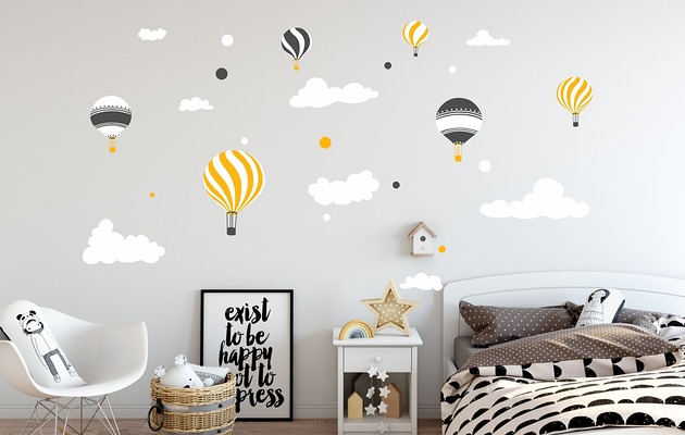 Naklejka ścienna dla dzieci balon balony chmury madras24