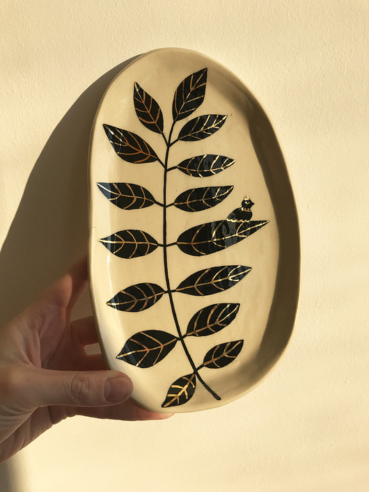 Ceramiczna patera ze zlotem ELEMTHEBRAND
